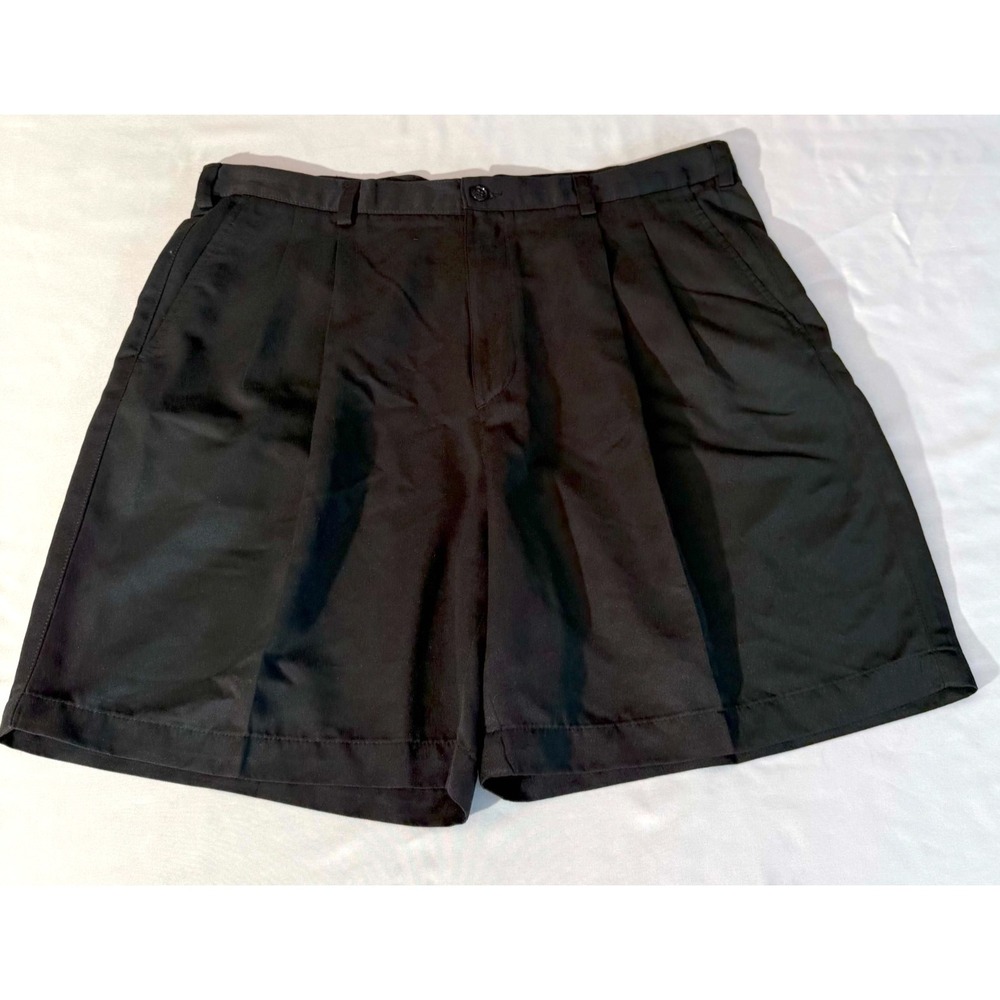 Roundtree‎ & Yorke Shorts Men's 38 Black Chino Pleated Front Relaxed Fit